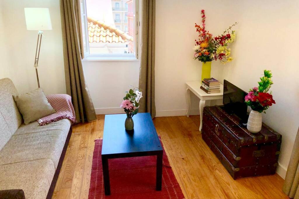 32 2 - Heart Of Private Apartment, Bairro Alto Lissabon