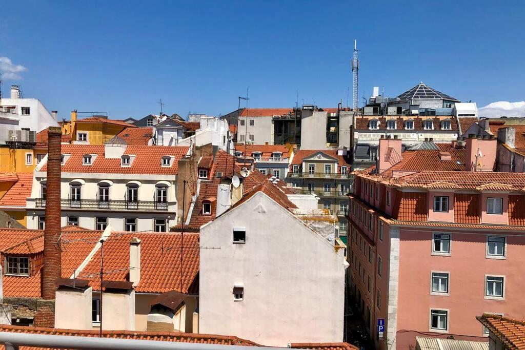 32 2 - Heart Of Private Apartment, Bairro Alto Apartment Lissabon
