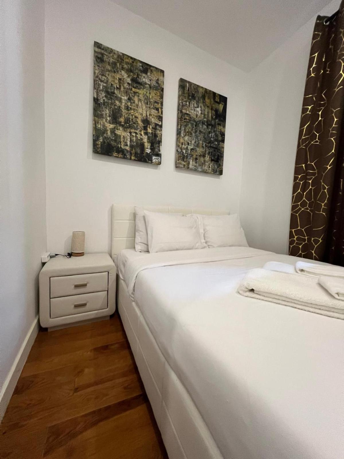 32 2 - Heart Of Private Apartment, Bairro Alto Apartment Lissabon